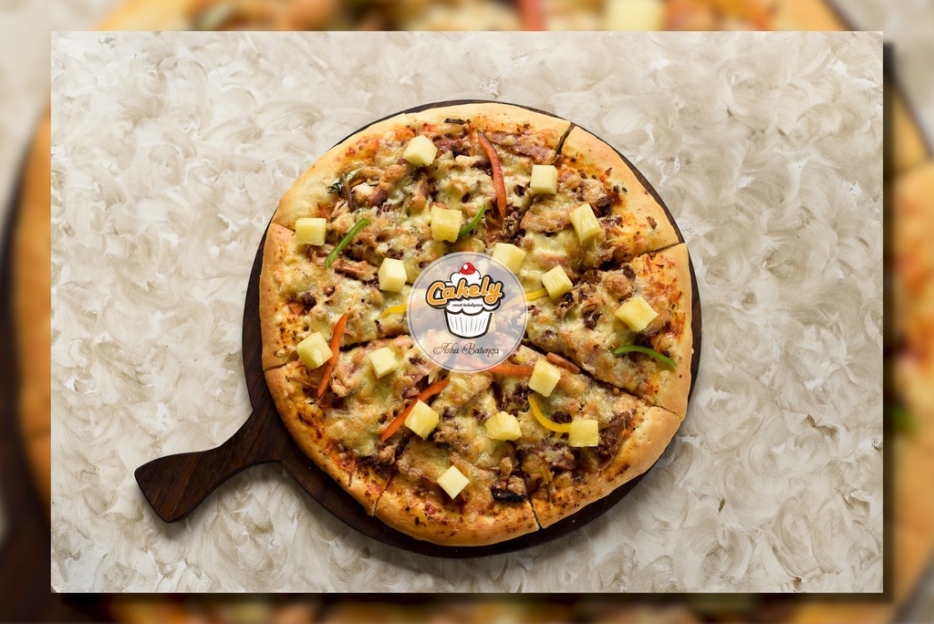 Tonia Pizza